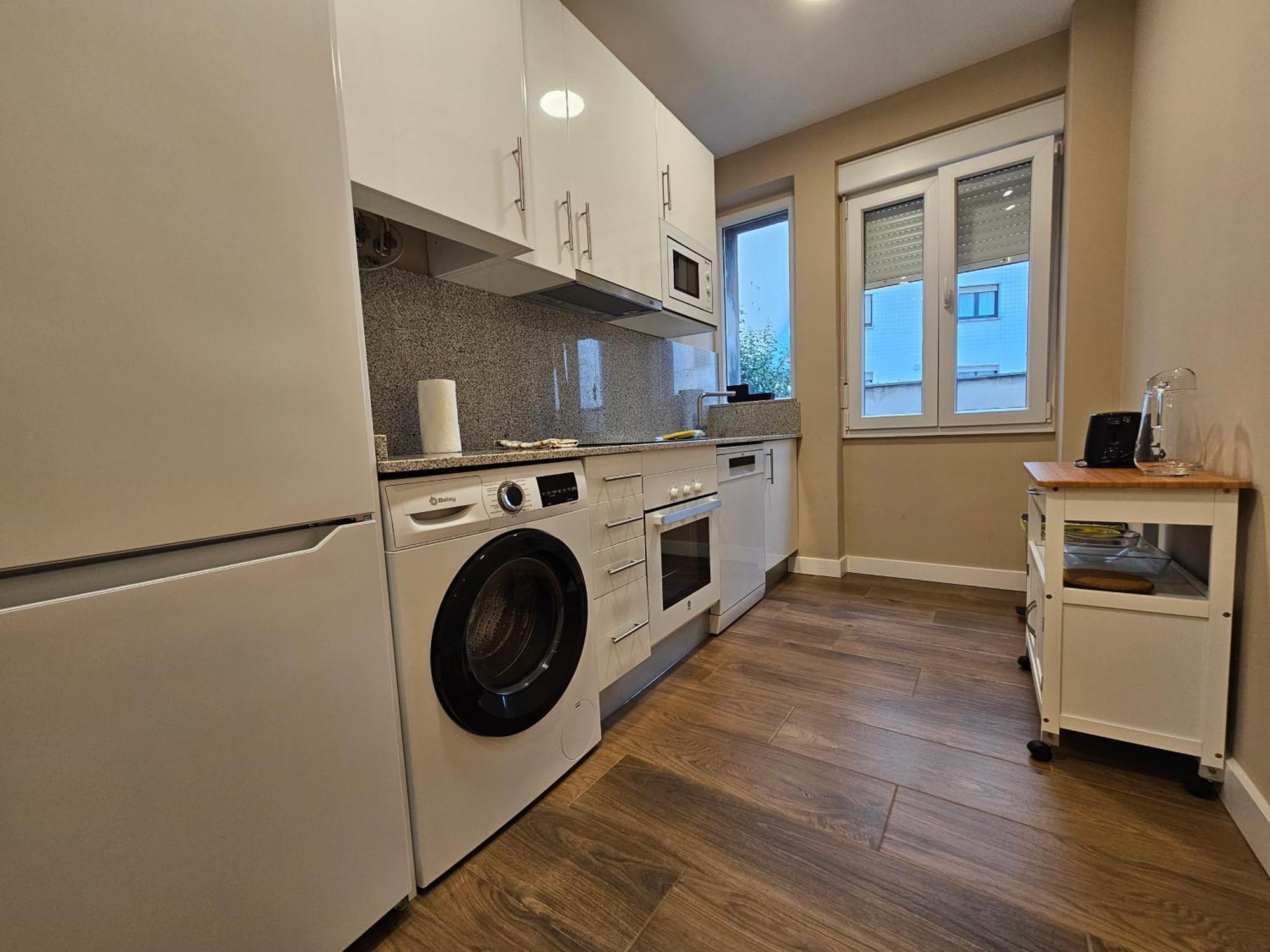 135B2 Precioso Apartamento En Playa San Lorenzo Gijón Exteriör bild